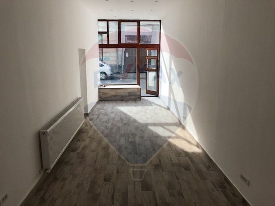 Spațiu comercial de închiriat, 39 mp, în zona Ultracentral