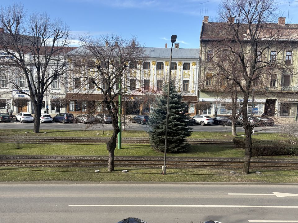 La inchiriere sp Birouri Premium 123mp Bulevardul Revolutiei etajul 1