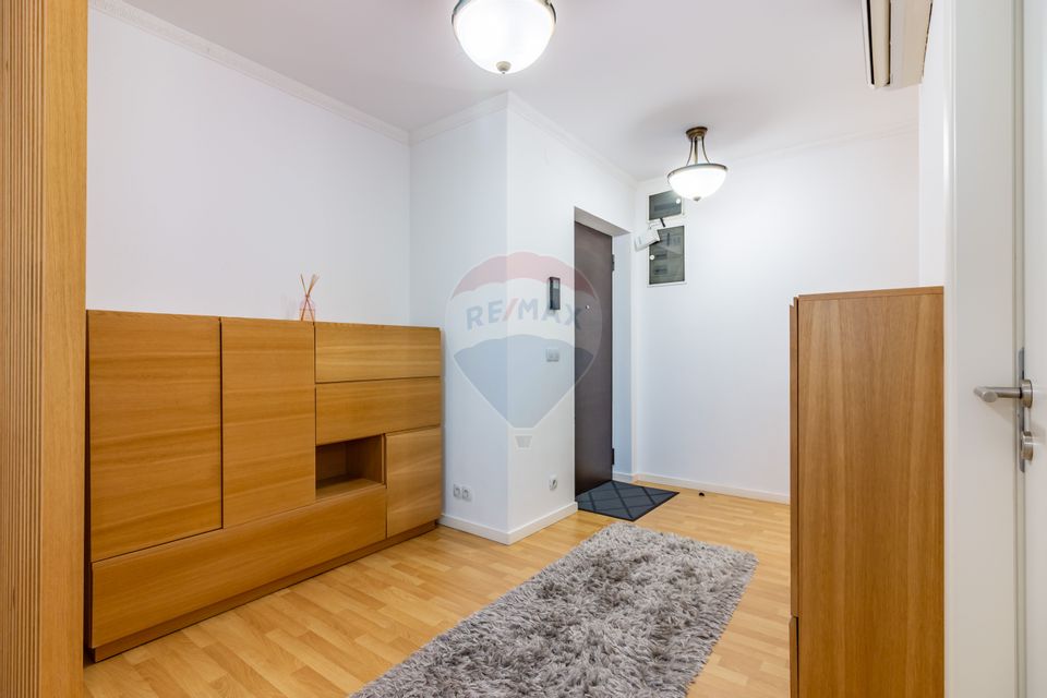 Apartament de vânzare 3 camere Adora Bucuresti/Pipera curte proprie