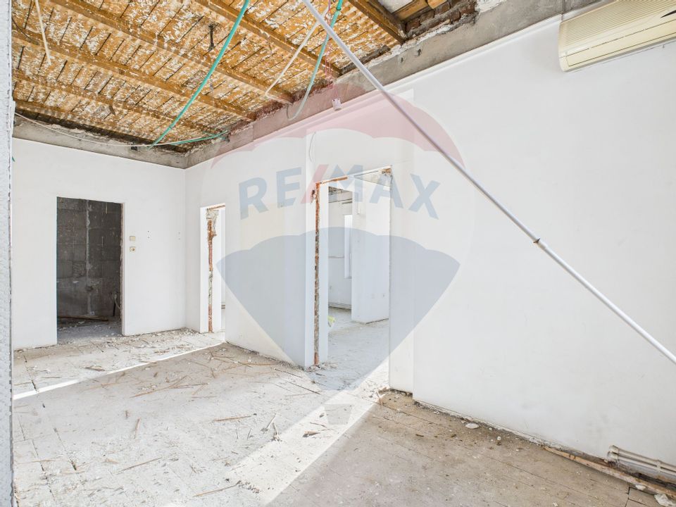 Vila S+P+2+M, 15 camere, ideala pentru investitie - Ștefan cel Mare