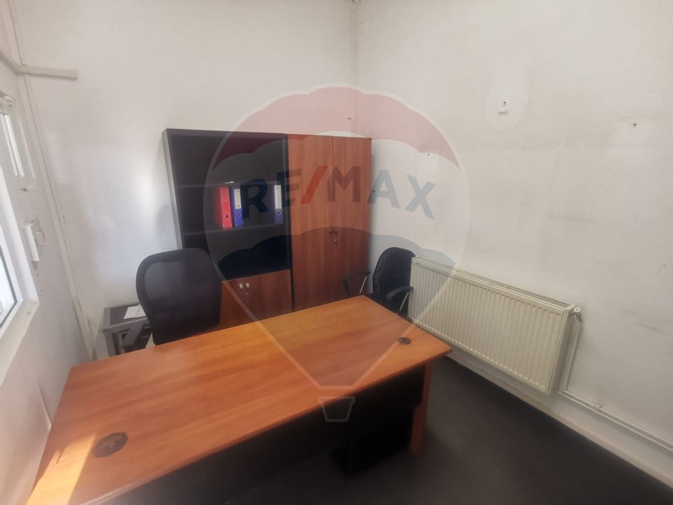 450sq.m Industrial Space for rent, Depozitelor area