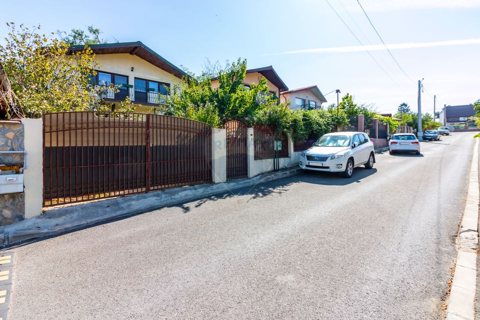 Casă / Vilă cu 5 camere de vânzare Popesti-Leordeni