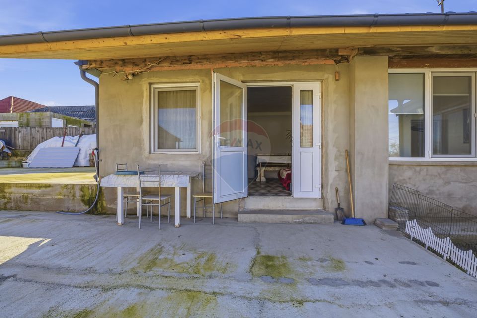 Casă renovată cu teren generos în Satu Mare,Secusigiu