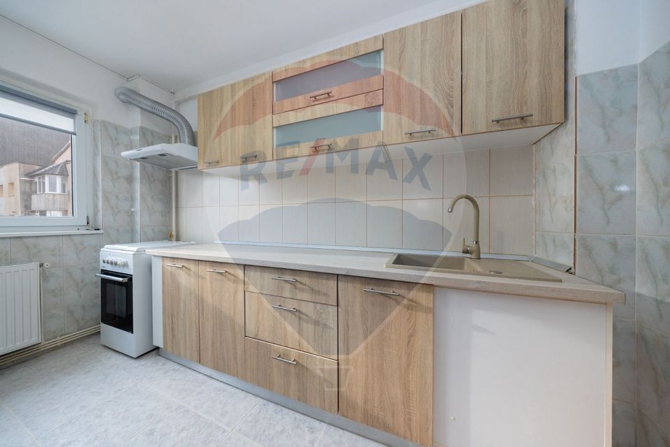 Apartament 4 camere vanzare - Racadau