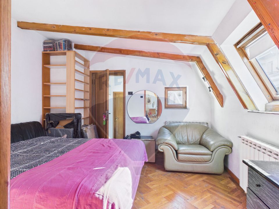 5 room House / Villa for sale, Grivita area