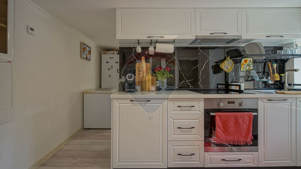 6 room House / Villa for sale