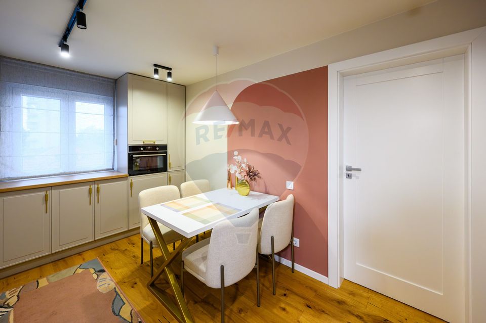 Apartament renovat, modern, cu 3 camere, de vânzare în Grigorescu