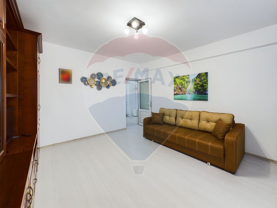 REZERVAT| Apartament 2 camere| Decomandat| Renovat| Harman