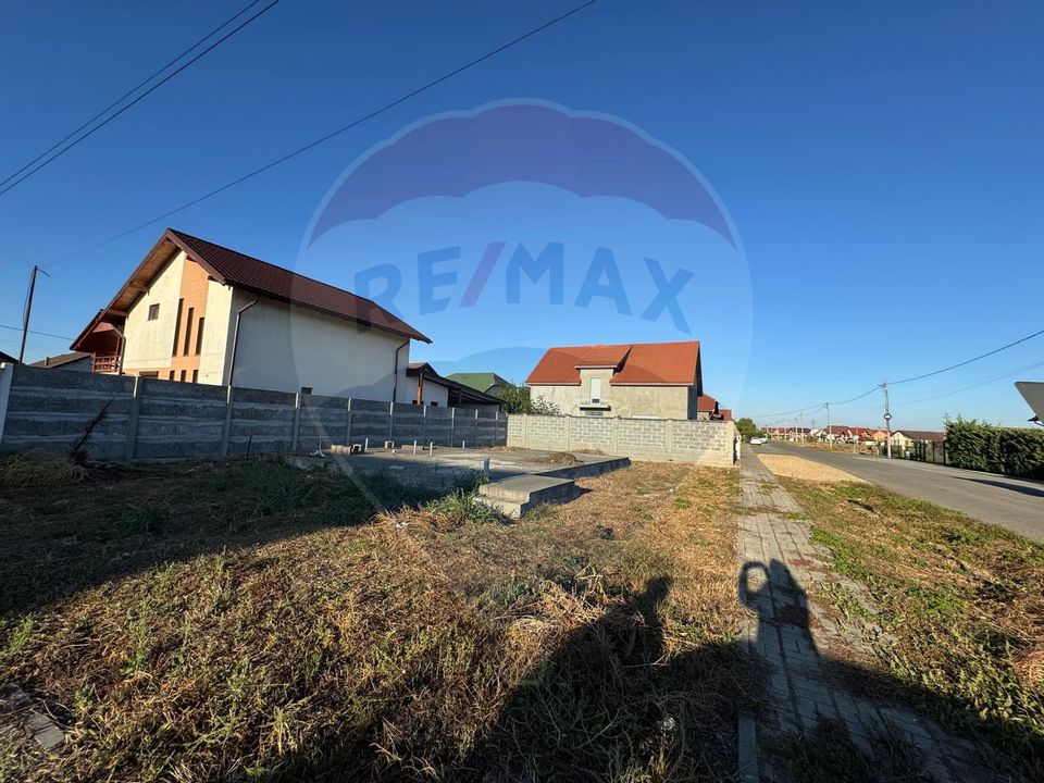 Land 251sqm Vladimirescu / Strada 13