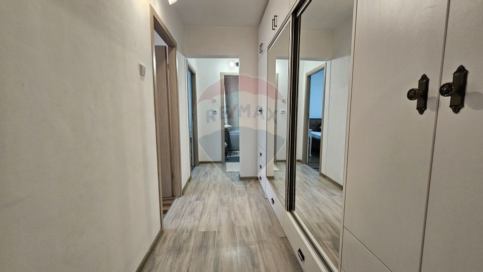 Apartament cu 3 camere de vânzare în zona Pacii, mobilat și utilat