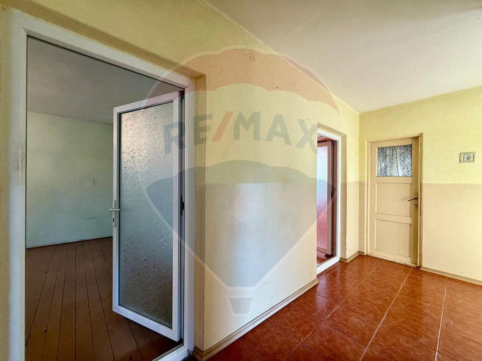 Casa de vanzare Mihail Kogalniceanu teren 524 mp Jud Constanta