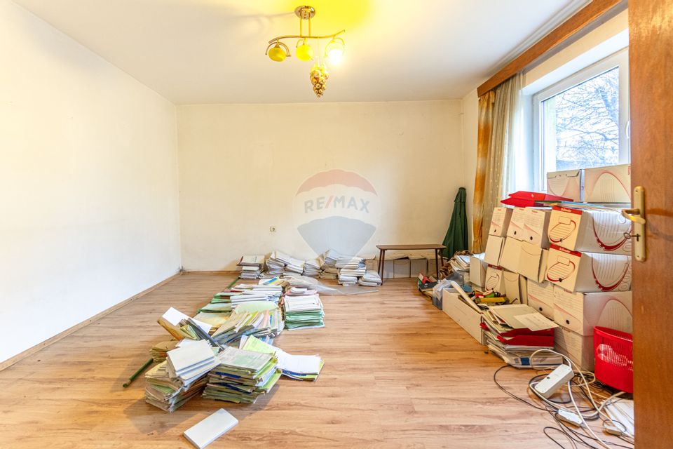 Casă individuală cu două unități locative. Zona Horia–Cloșca–Crișan