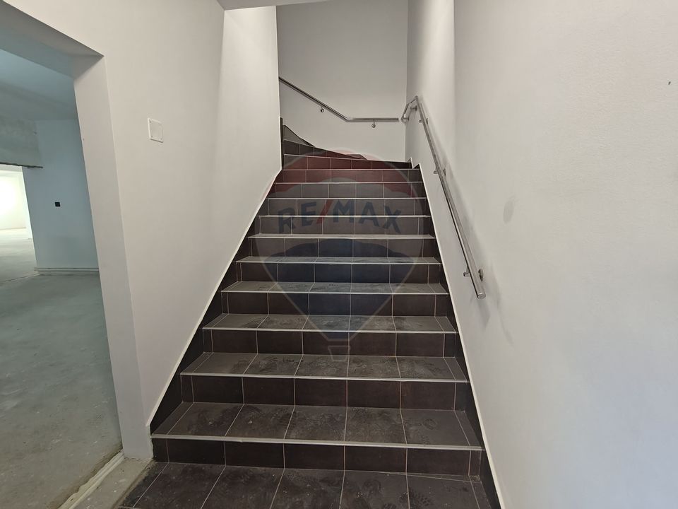 535.37sq.m Commercial Space for rent, Central area