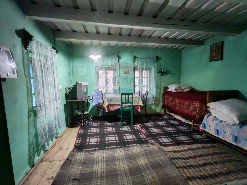 Casa străbunicilor, o bijuterie a timpului.