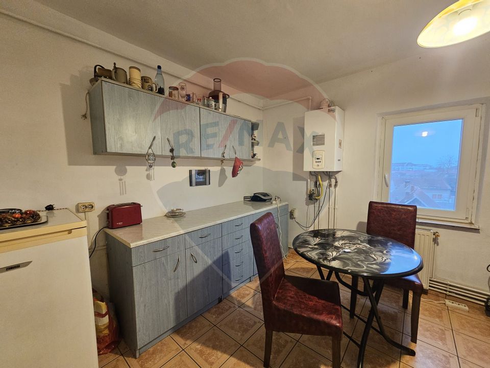 Apartament 4 camere