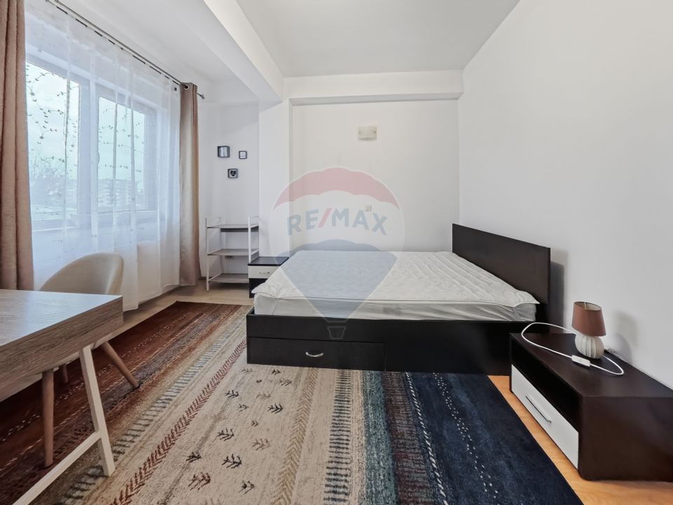 Apartament cu 3 camere de inchiriat pe strada Nufarului