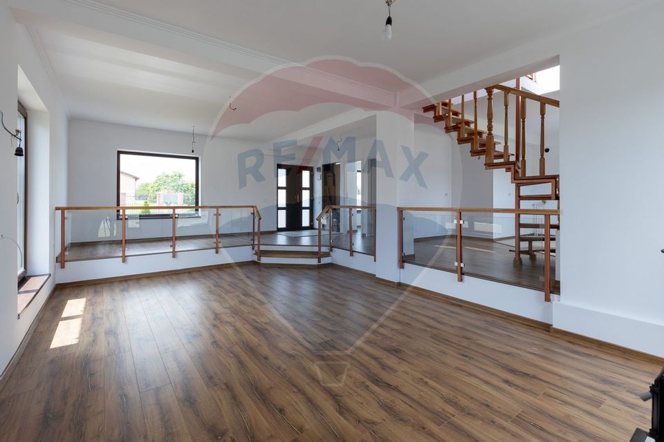 Casă Gândită pentru Tine – Comision 0%