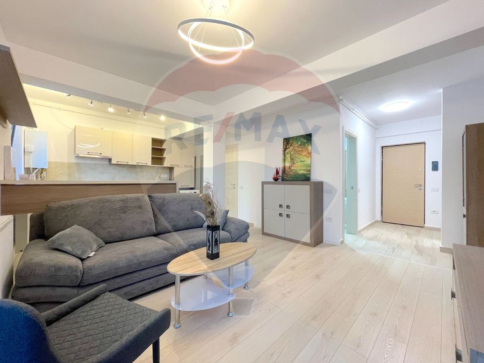 2 room Apartment for rent, Tractorul area