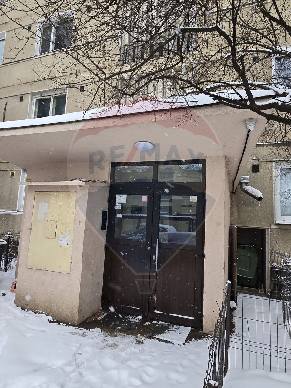 DE VANZARE Apartament 2 camere RENOVAT 2024