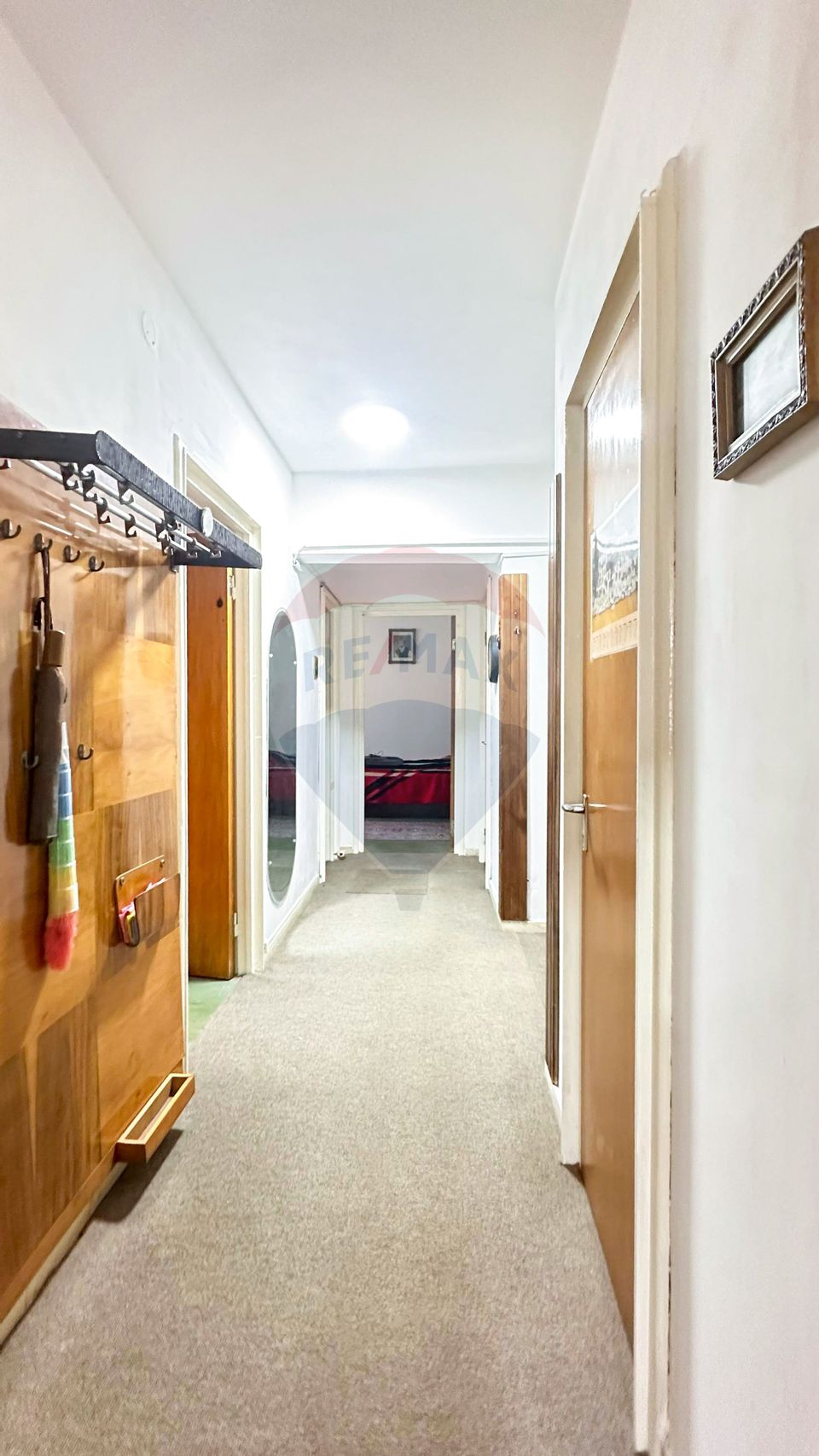 Apartament 3 camere de vanzare str Luica/P-ta Resita