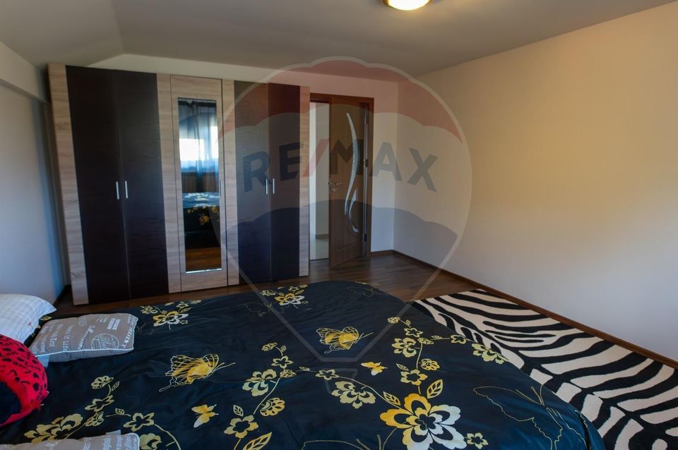 5 room House / Villa for sale