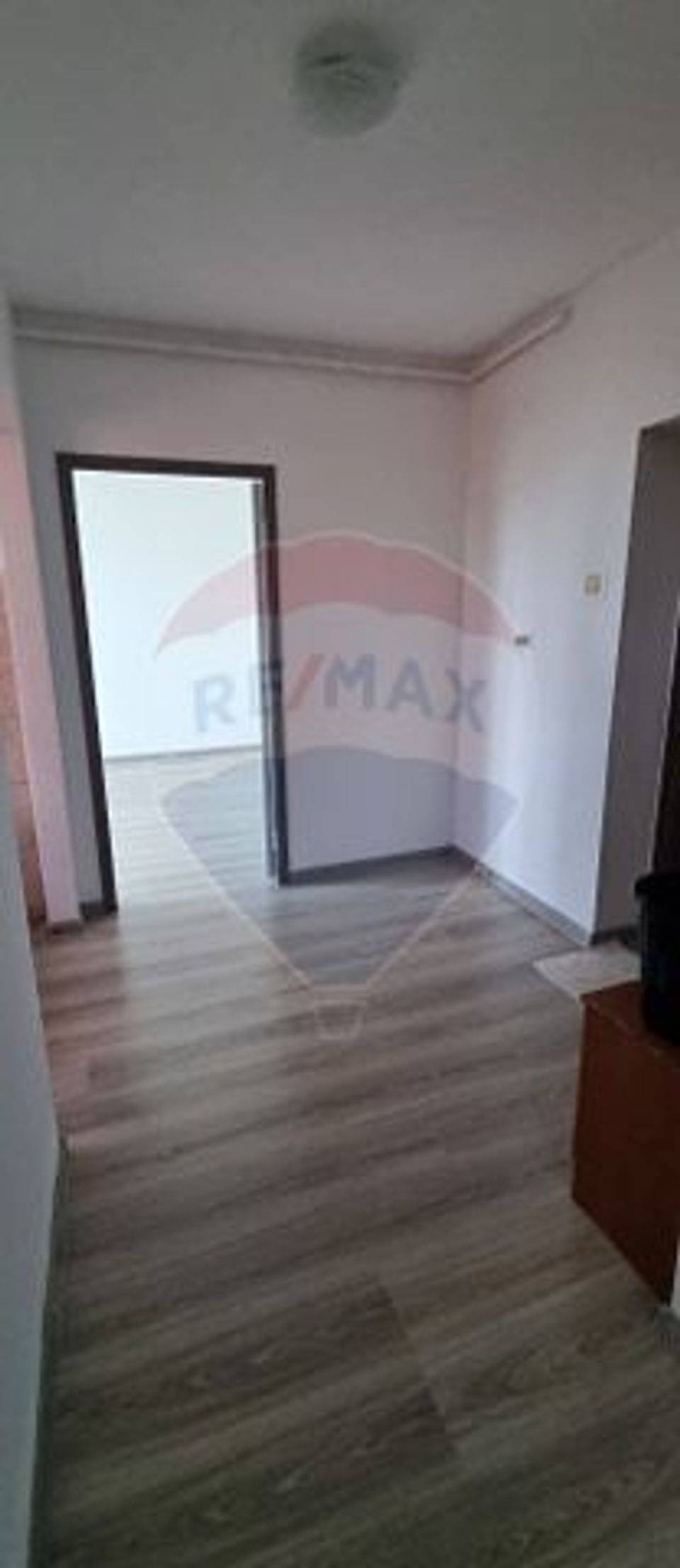 Apartament 2 camere decomandate