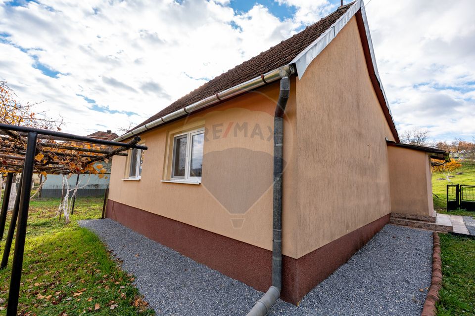 4 room House / Villa for sale