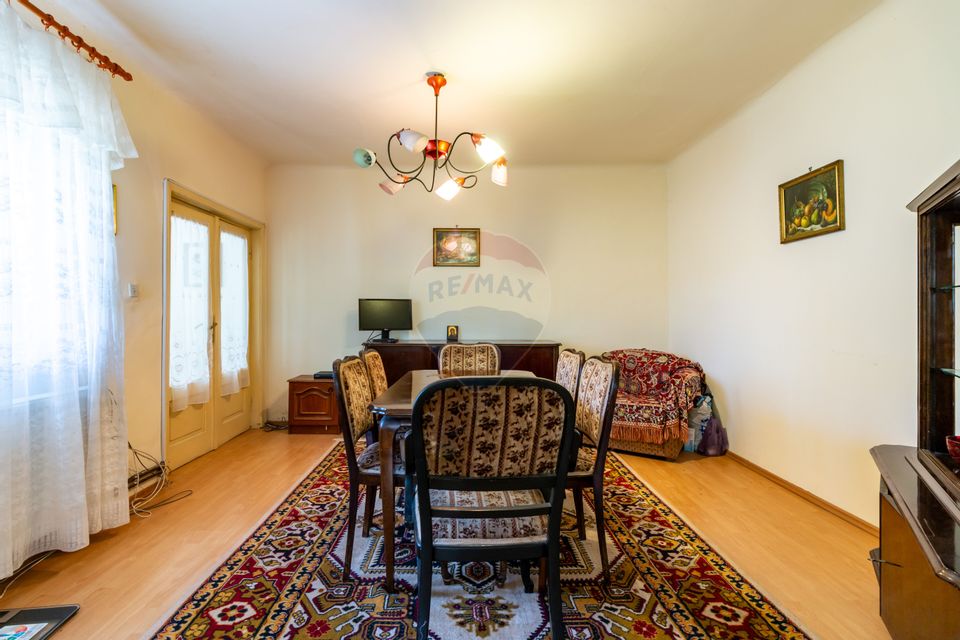 4 room House / Villa for sale, Andronache area