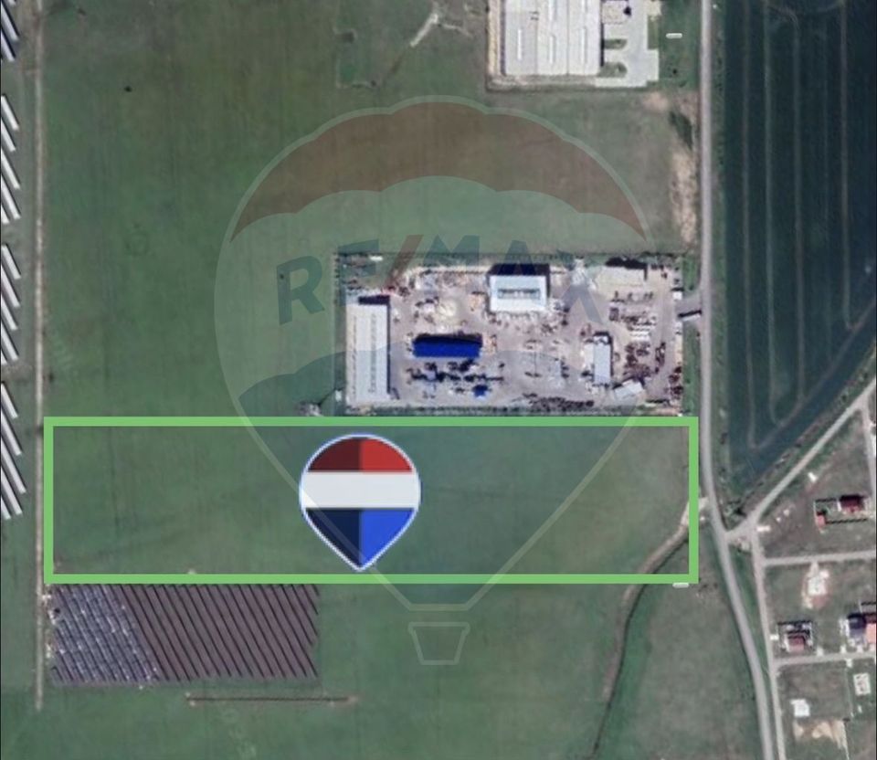 Teren intravilan 5,9 ha la doar 8E/mp fs 150m la 8 km de Arad