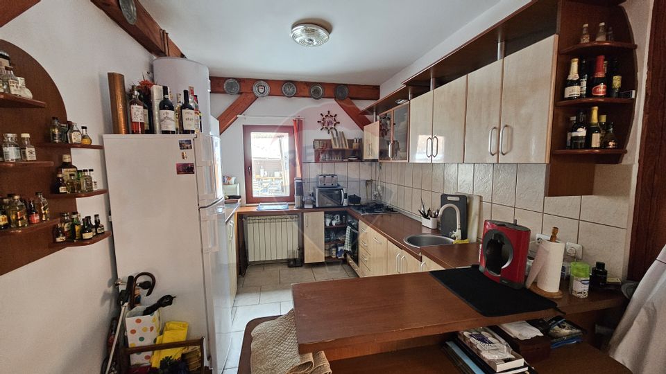 Vilă de lux cu 4 camere de vânzare în Câmpulung Moldovenesc, Suceava