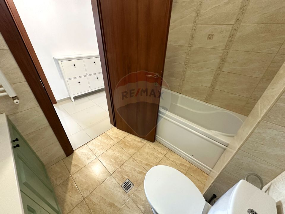 Apartament 3 camere si curte de 54 mp de vânzare - Prelungirea Ghencea