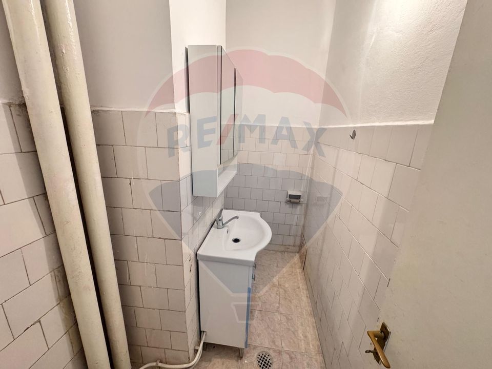 Spațiu comercial de inchiriat - zona centrala- 9 Mai