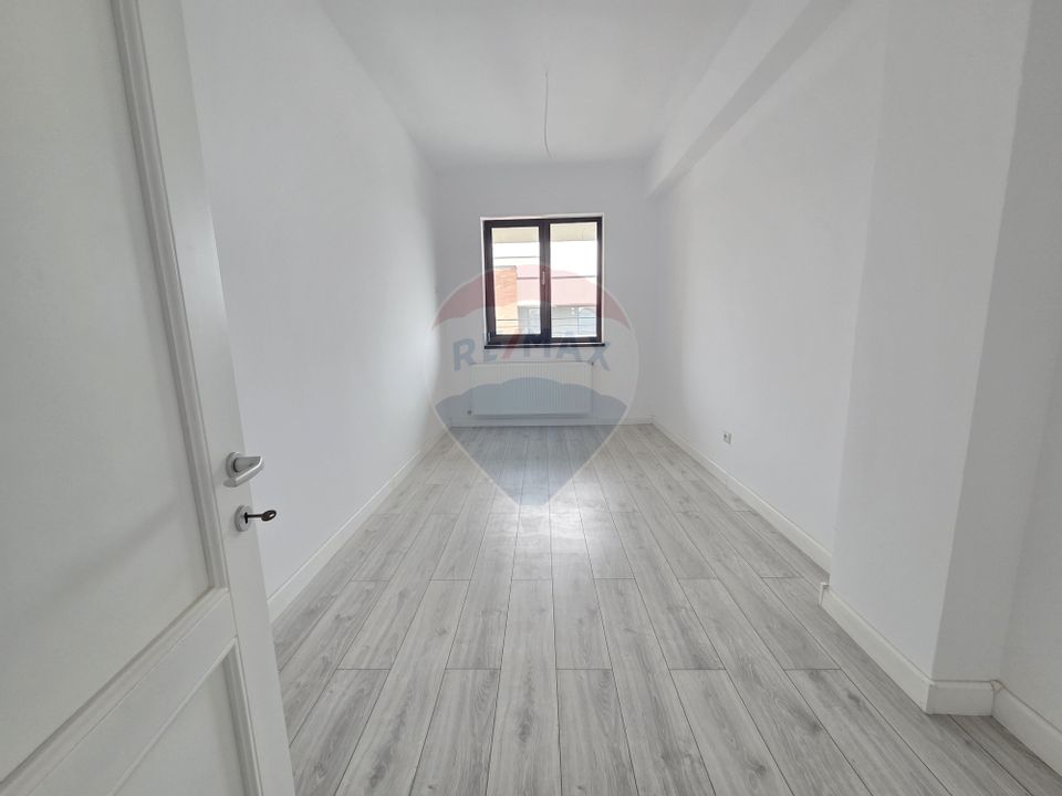Apartament 3 camere cu terasa, Comision 0%