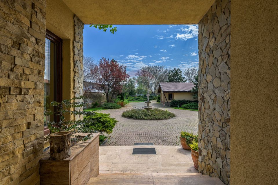 Oferta de sarbatori, discount 10% - Vilă cu parc, piscină și foișor