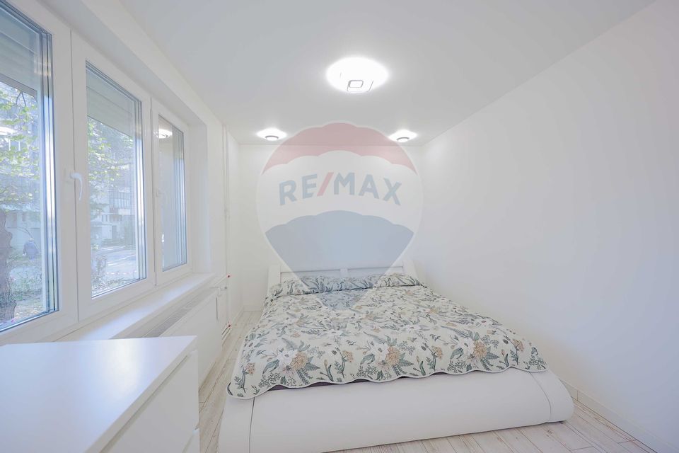 2 room Apartment for sale, Centru Civic area