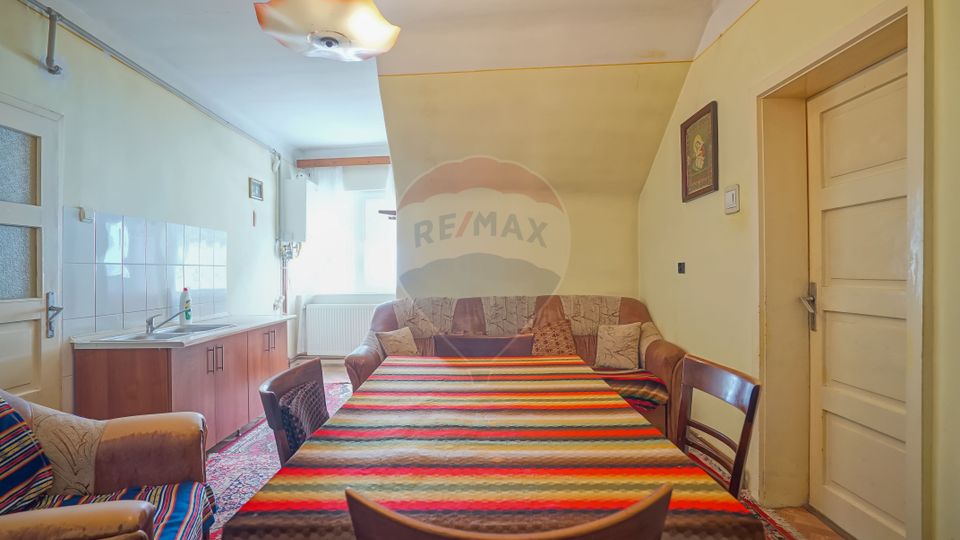 REZERVAT! Apartament spațios, cu loc de parcare, Centrul Istoric