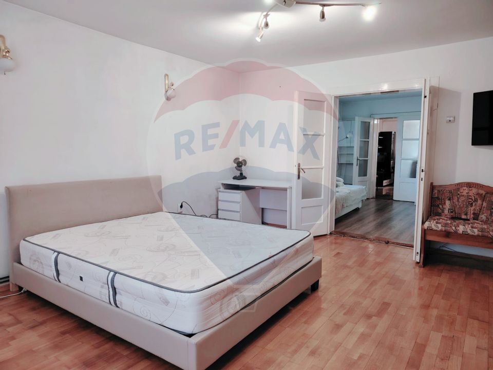 Casa de inchiriat in Centrul Vechi – ideala pentru locuinta sau birou