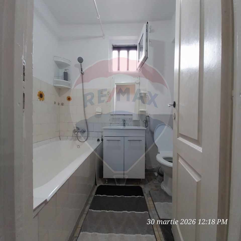 Giulesti - Vanzare apartament 3 camere - Spațios, luminos, balcon mare