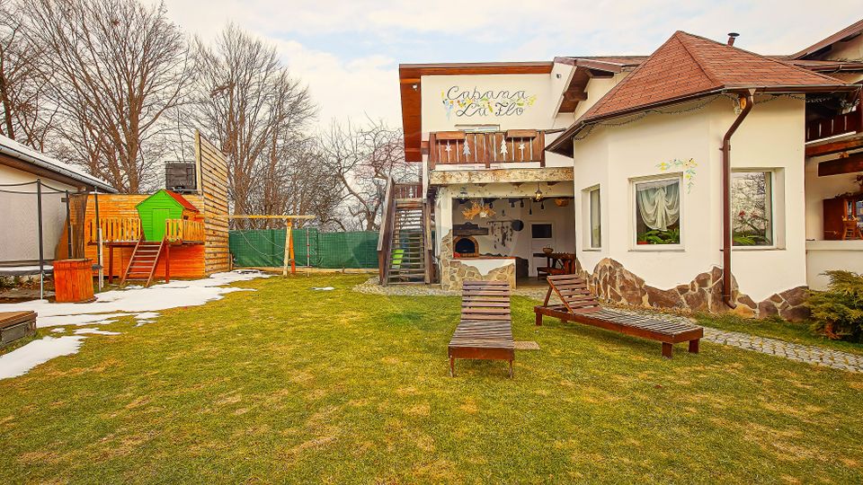 Cabana la Flo, 8 cam,P + M, teren 888 mp oportunitate de investitie !