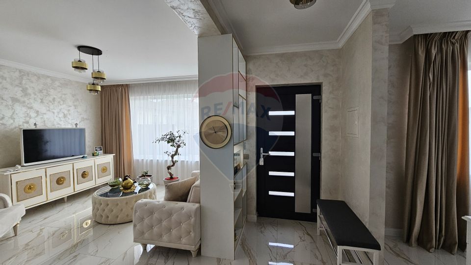 5 room House / Villa for sale