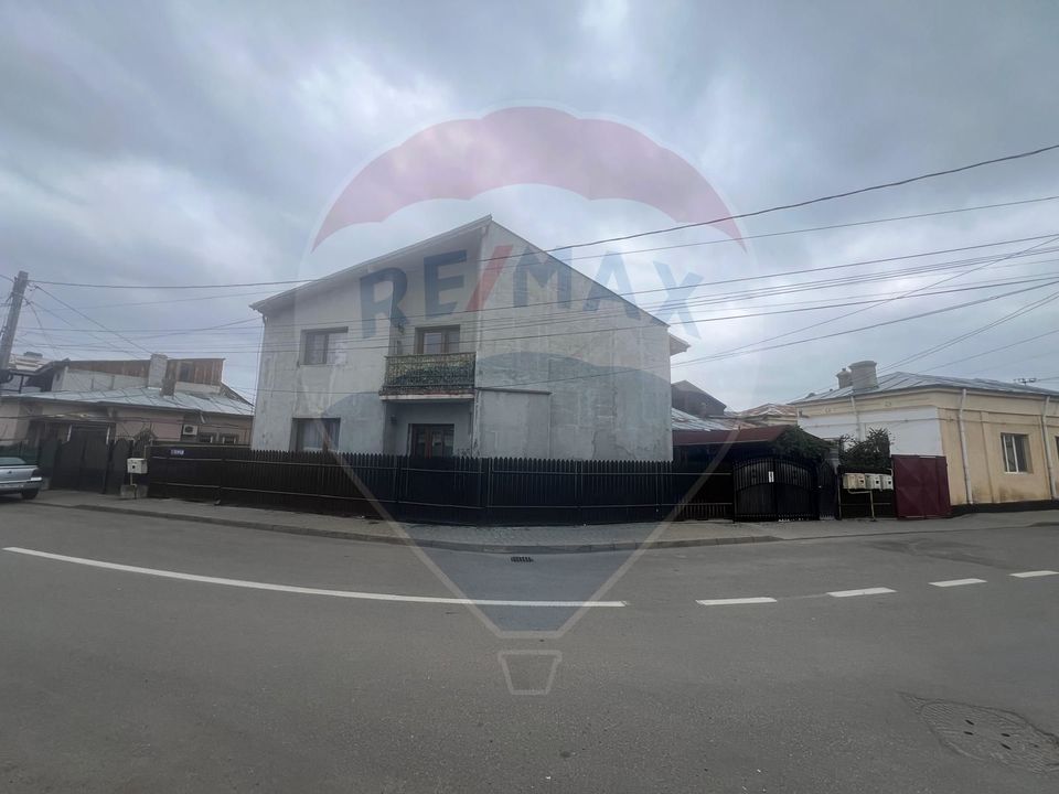 3 room House / Villa for sale, Tabacari area