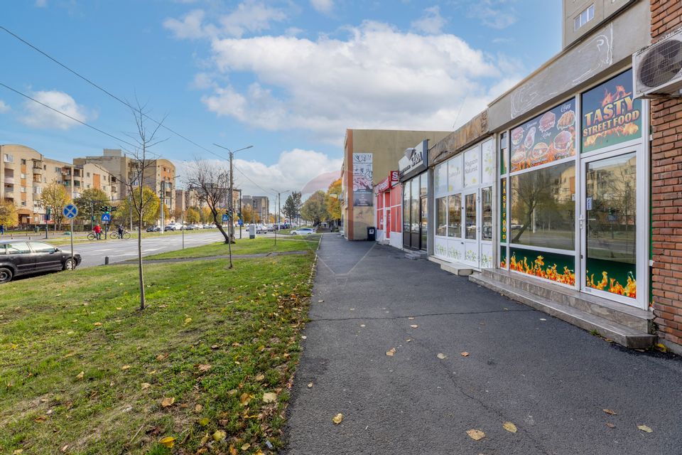 Spațiu comercial în zona Vlaicu