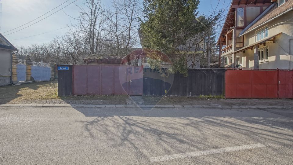 Casă cu 5 camere de vânzare Sacele cartier Satulung