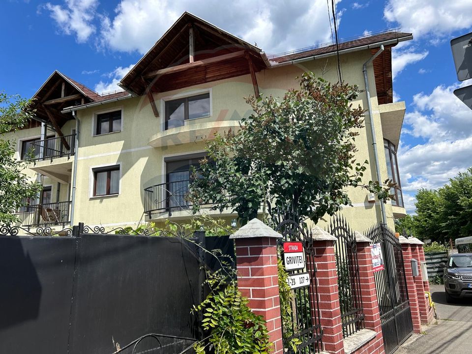 12 room House / Villa for sale, Central area