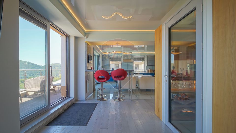 REZERVAT! PENTHOUSE UNIC IN BRASOV SINGUR PE NIVEL | DRUMUL POIENII
