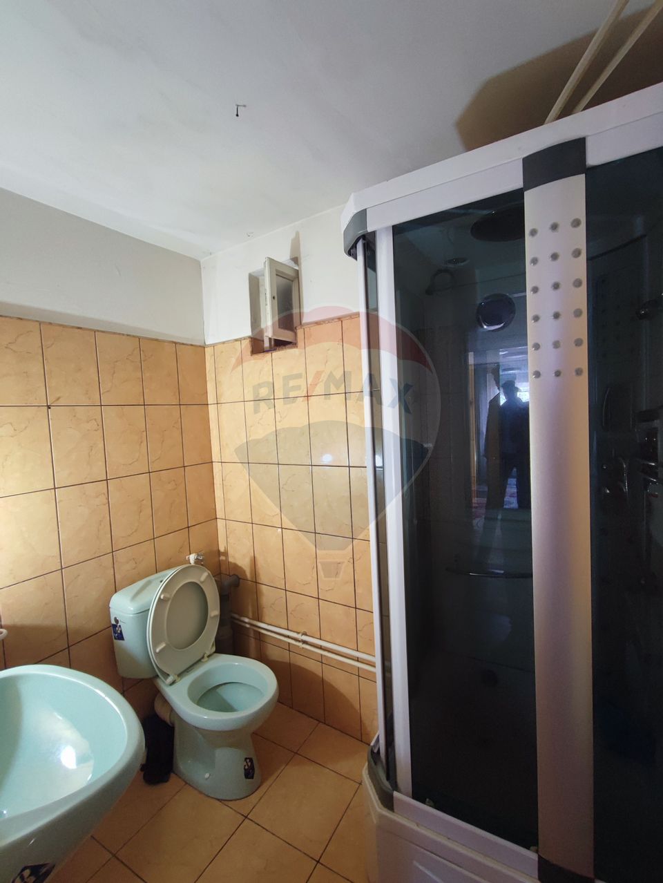 5 room House / Villa for sale, Central area