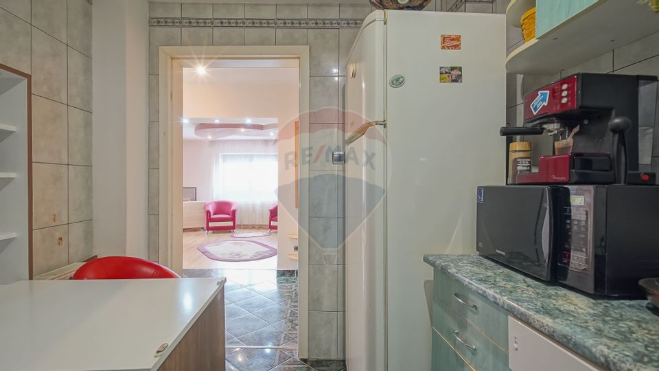 Apartament în casă, 2 camere, de închiriat, Sânpetru