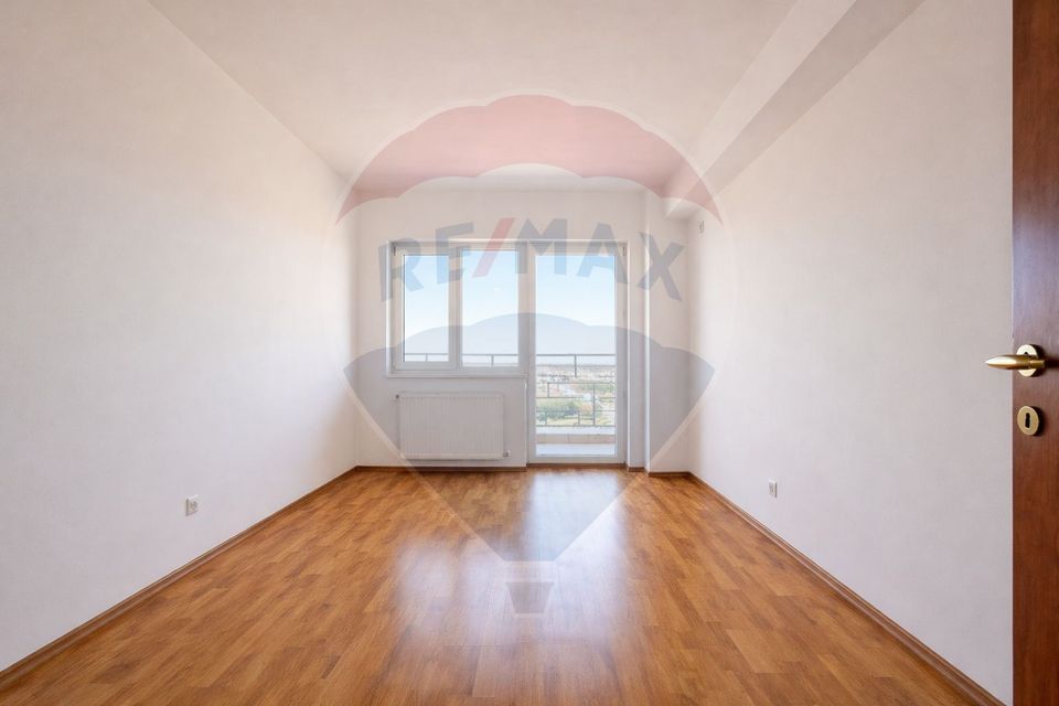 3 room Apartment for sale, Sud area