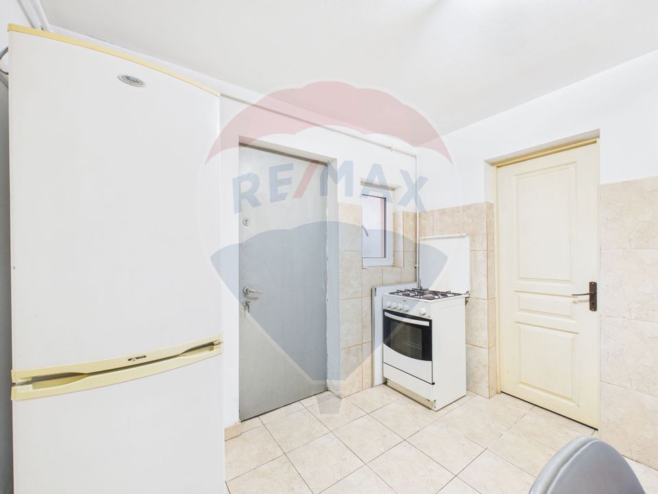 4 room House / Villa for sale, Vitan area