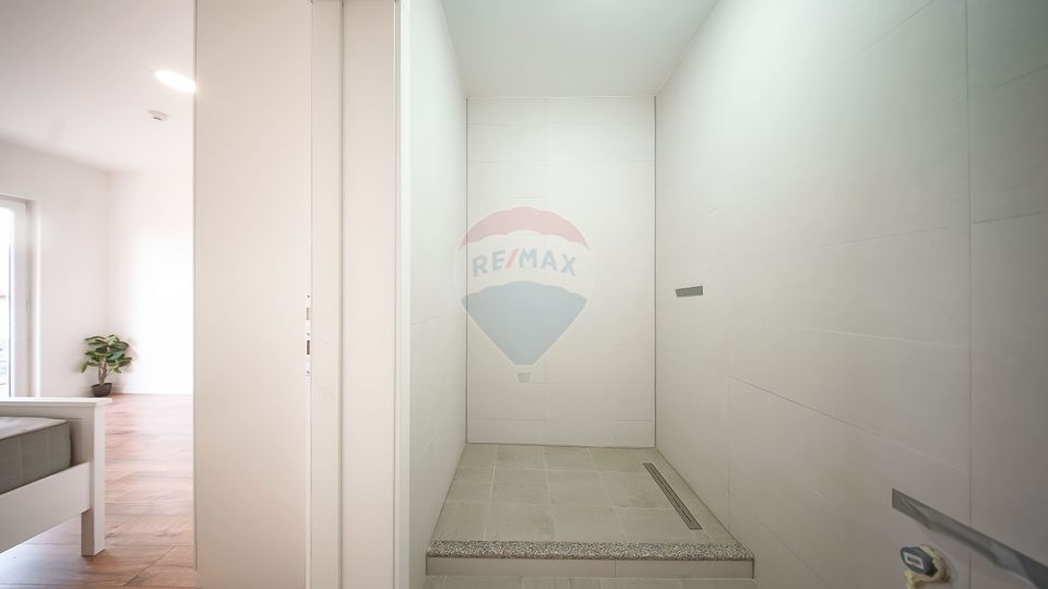 COMISION 0|VILA  STUPINI – 1.400 MP TEREN, 295 MP UTILI